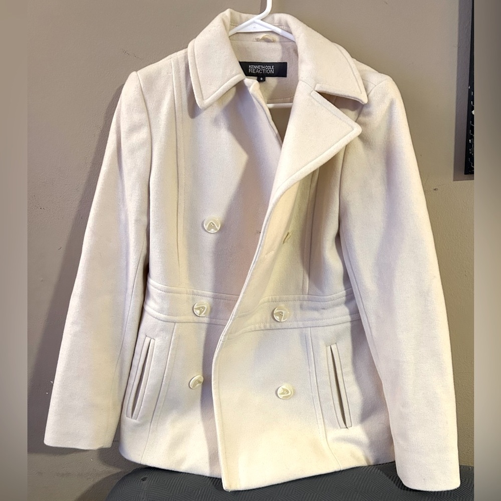Kenneth Cole Reaction off-white 8